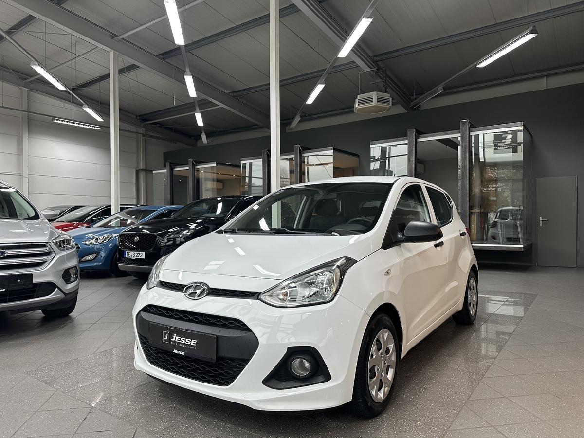 Hyundai i10 1.0 Basis 5 Türen 1. Hand