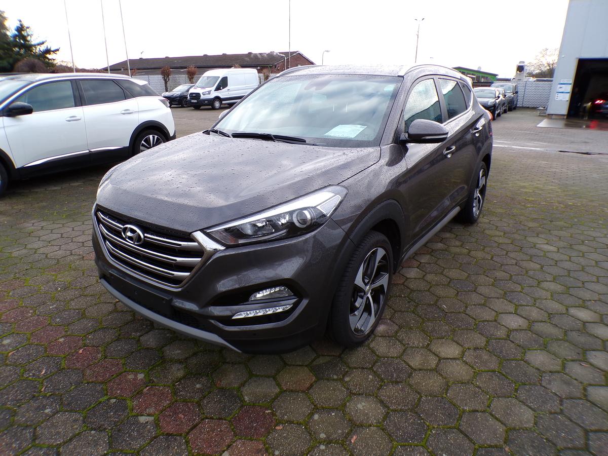 Hyundai Tucson Style LM + Sitzheizung + Navi + PDC + Kamera + LED